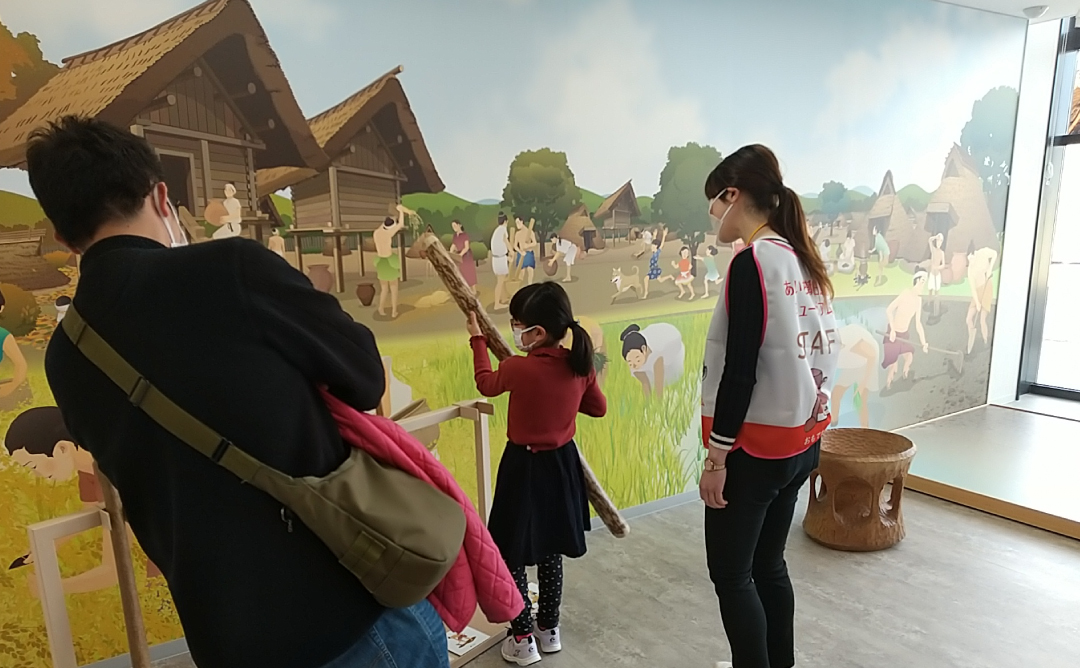 キッズ考古ラボでの案内